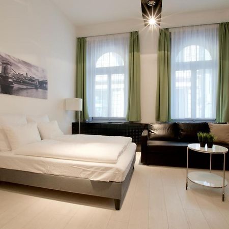 St. King 1 By Hi5 Apartments บูดาเปสต์ ภายนอก รูปภาพ