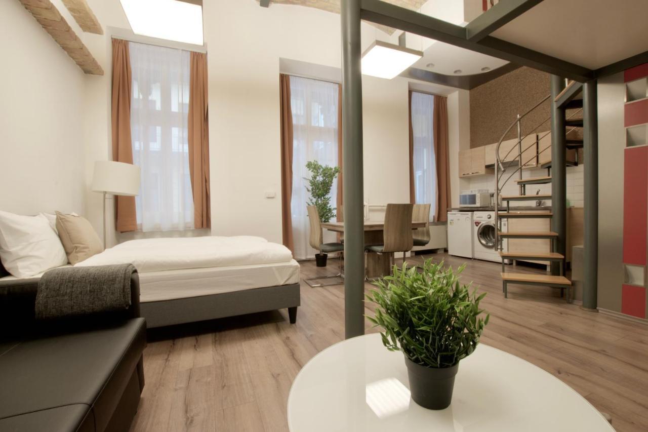 St. King 1 By Hi5 Apartments บูดาเปสต์ ภายนอก รูปภาพ