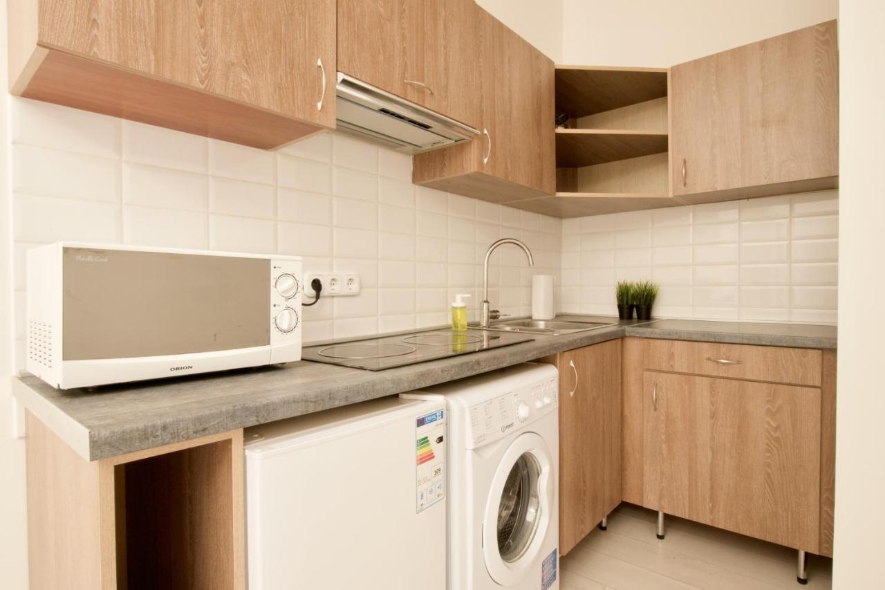 St. King 1 By Hi5 Apartments บูดาเปสต์ ภายนอก รูปภาพ