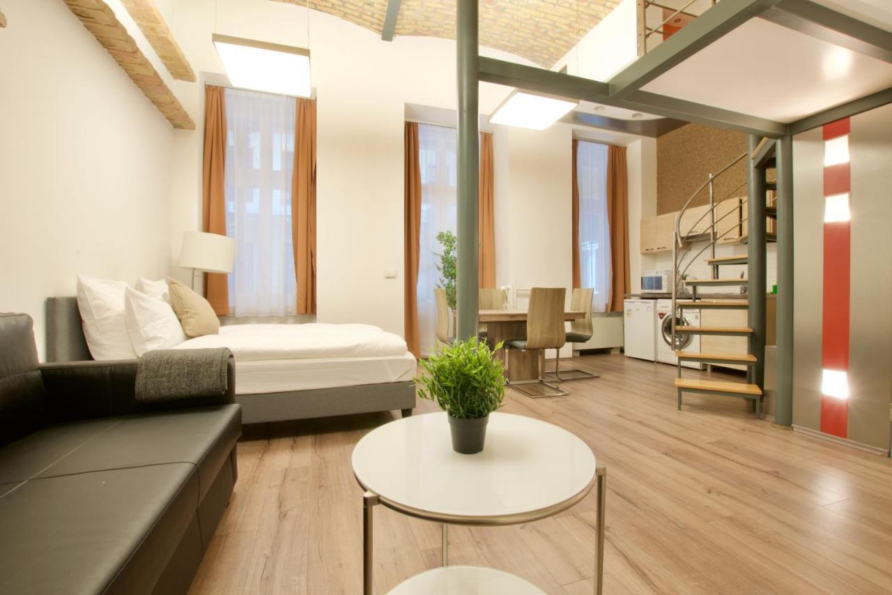 St. King 1 By Hi5 Apartments บูดาเปสต์ ภายนอก รูปภาพ