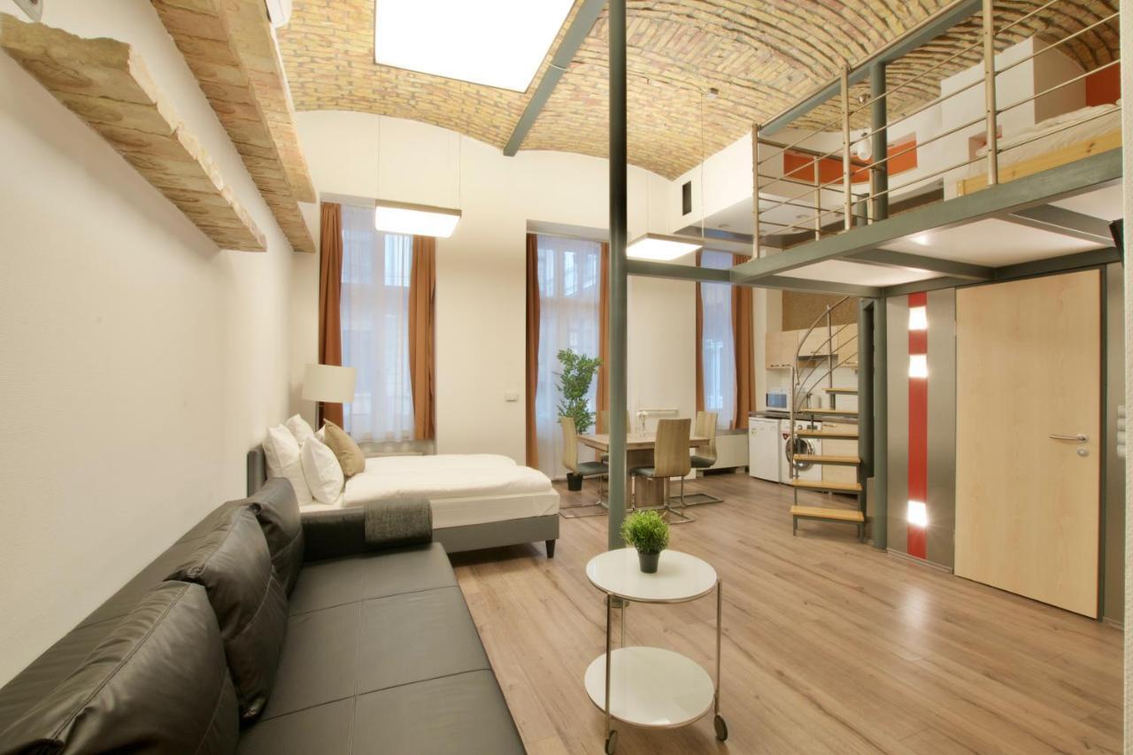 St. King 1 By Hi5 Apartments บูดาเปสต์ ภายนอก รูปภาพ